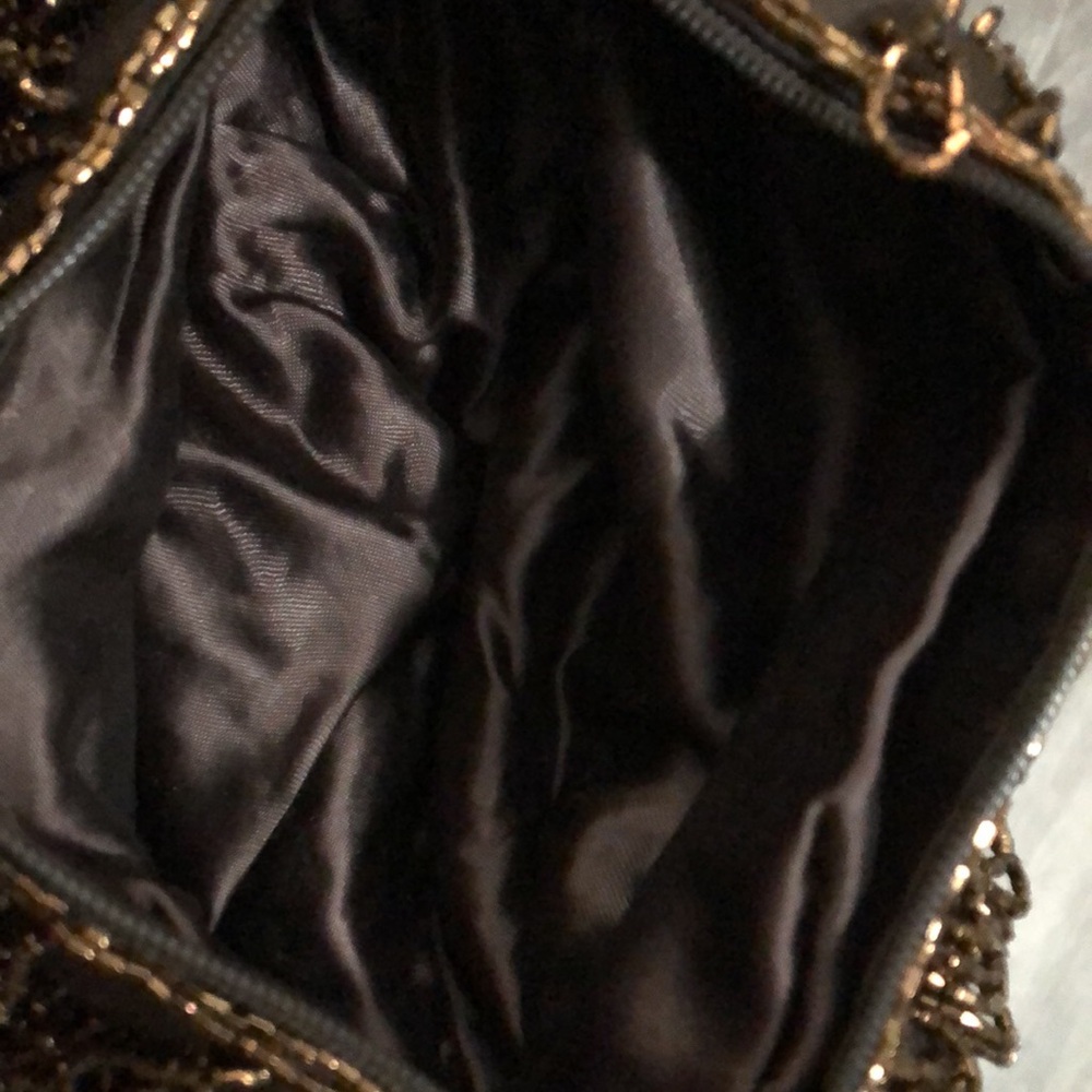 Clovis Ruffin Cocktail Handbag - Picture 5 of 7